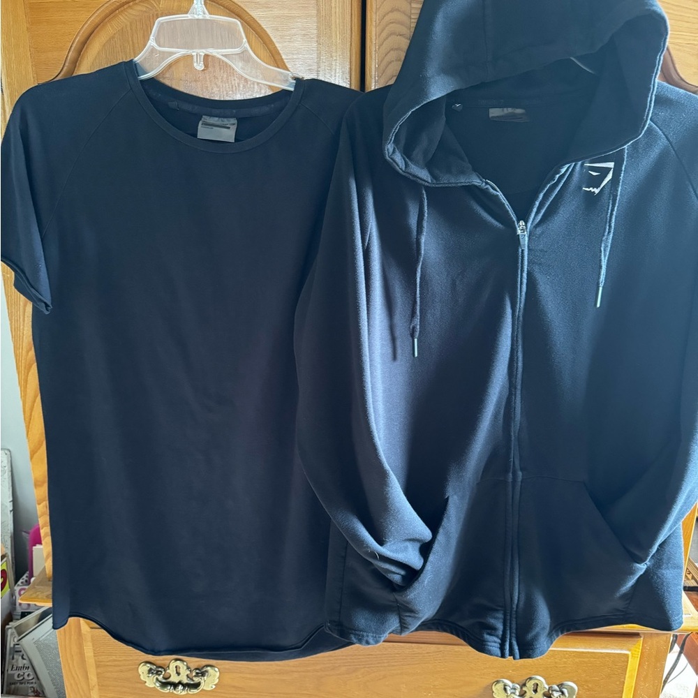 Gymshark T-Shirt/Jacket Set, Size L, Black, Unisex